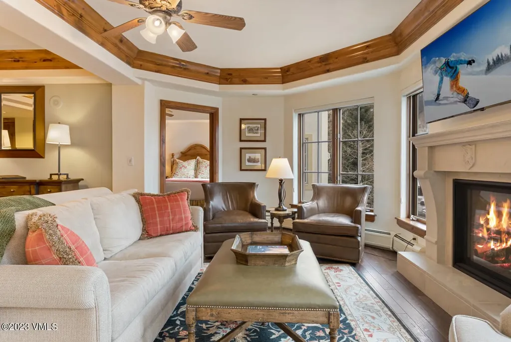 242 E Meadow Drive Vail CO 81657