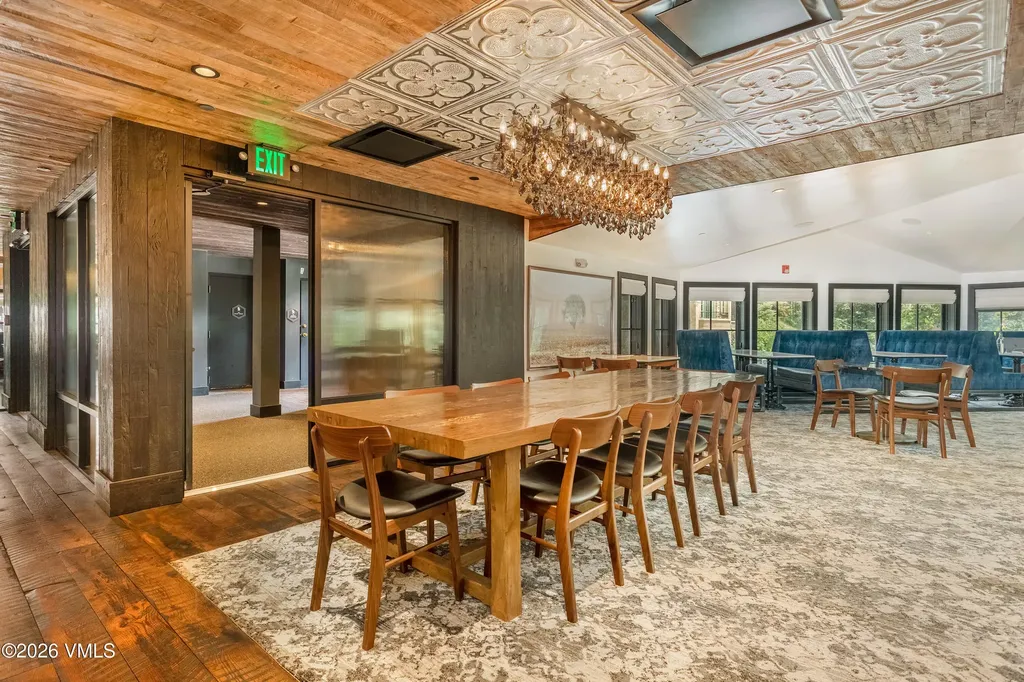 352 E Meadow Drive Vail CO 81657