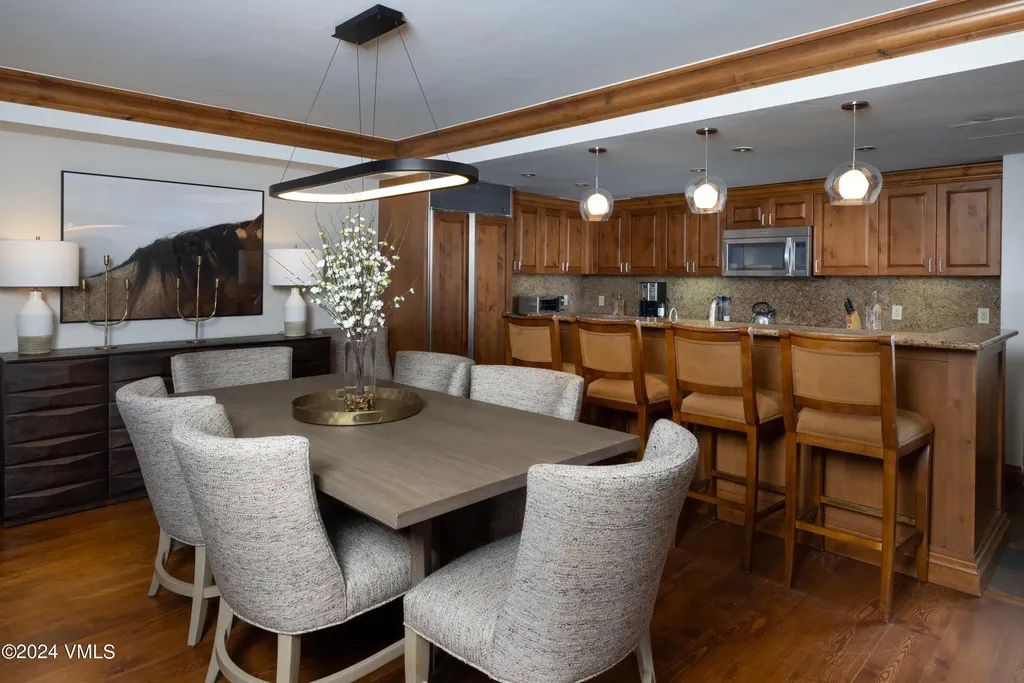 352 E Meadow Drive Vail CO 81657