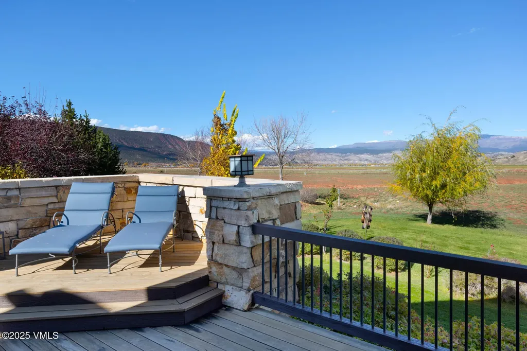 18 Herons Way Gypsum CO 81637