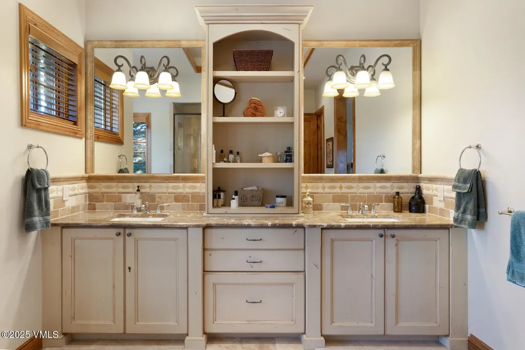 18 Herons Way Gypsum CO 81637