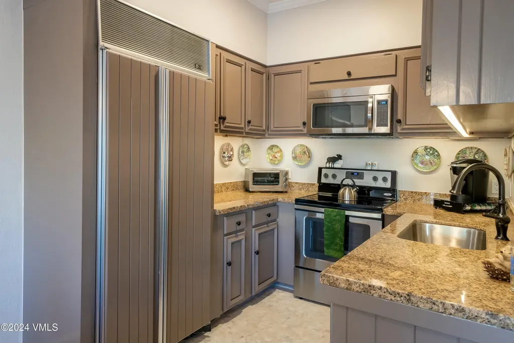 165 S Fairway Drive Beaver Creek CO 81620