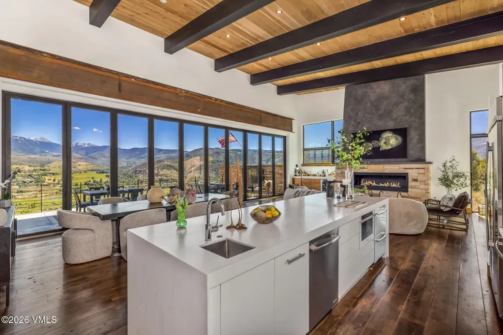106 Juniper Lane Edwards CO 81632