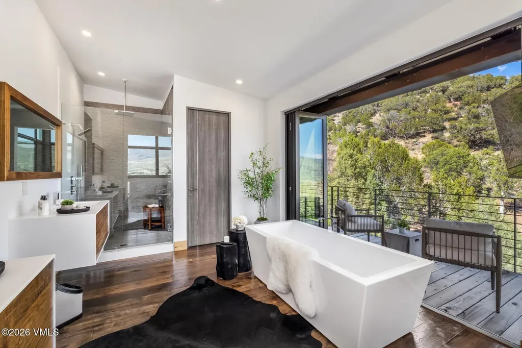 106 Juniper Lane Edwards CO 81632
