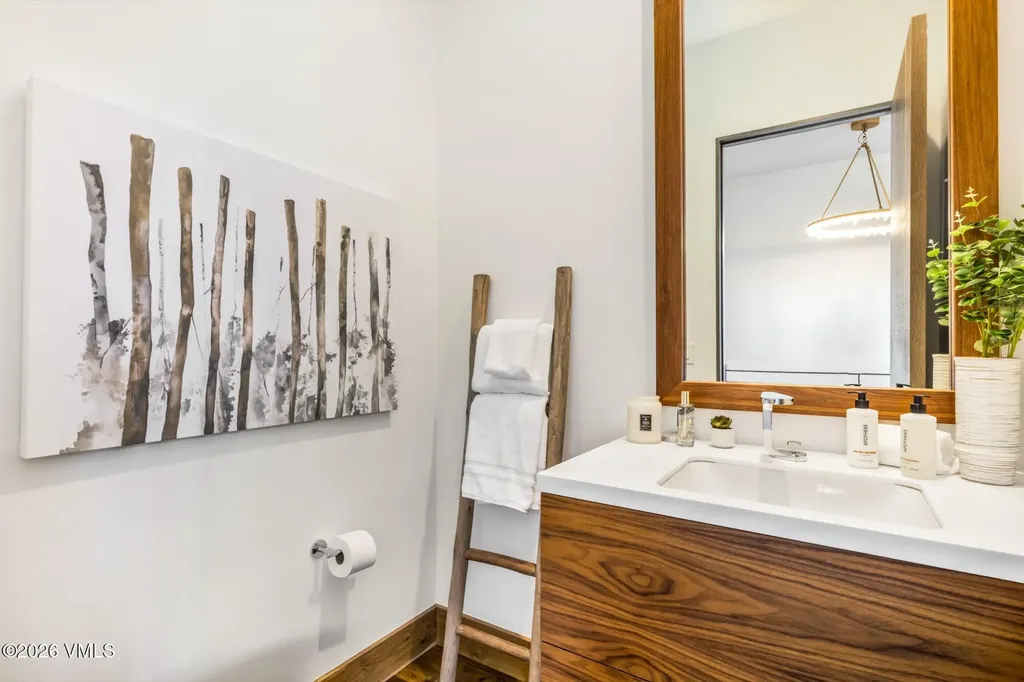 106 Juniper Lane Edwards CO 81632