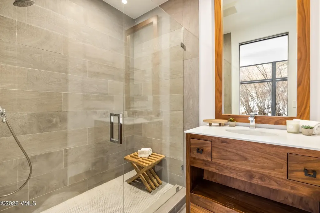 106 Juniper Lane Edwards CO 81632
