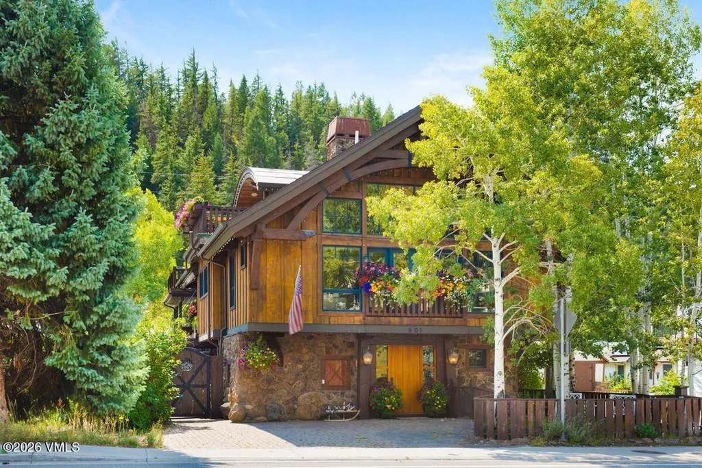 601 Main Street Minturn CO 81645