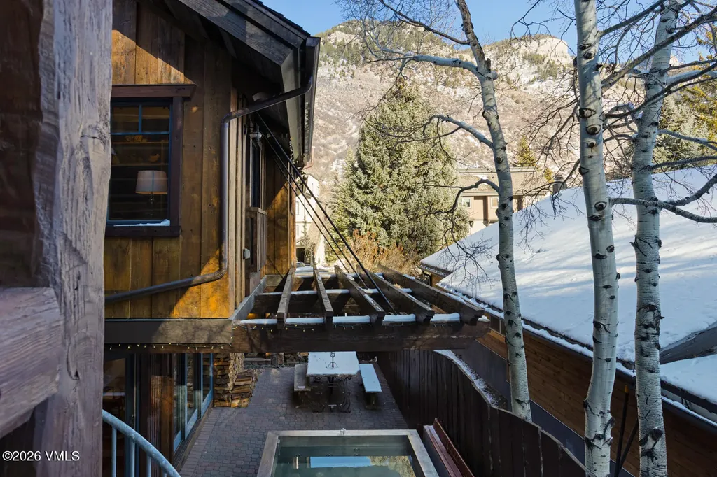 601 Main Street Minturn CO 81645