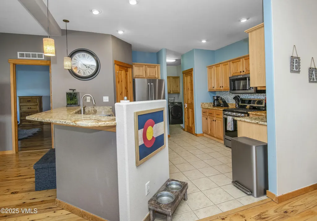 89 Blackhawk Road Gypsum CO 81637