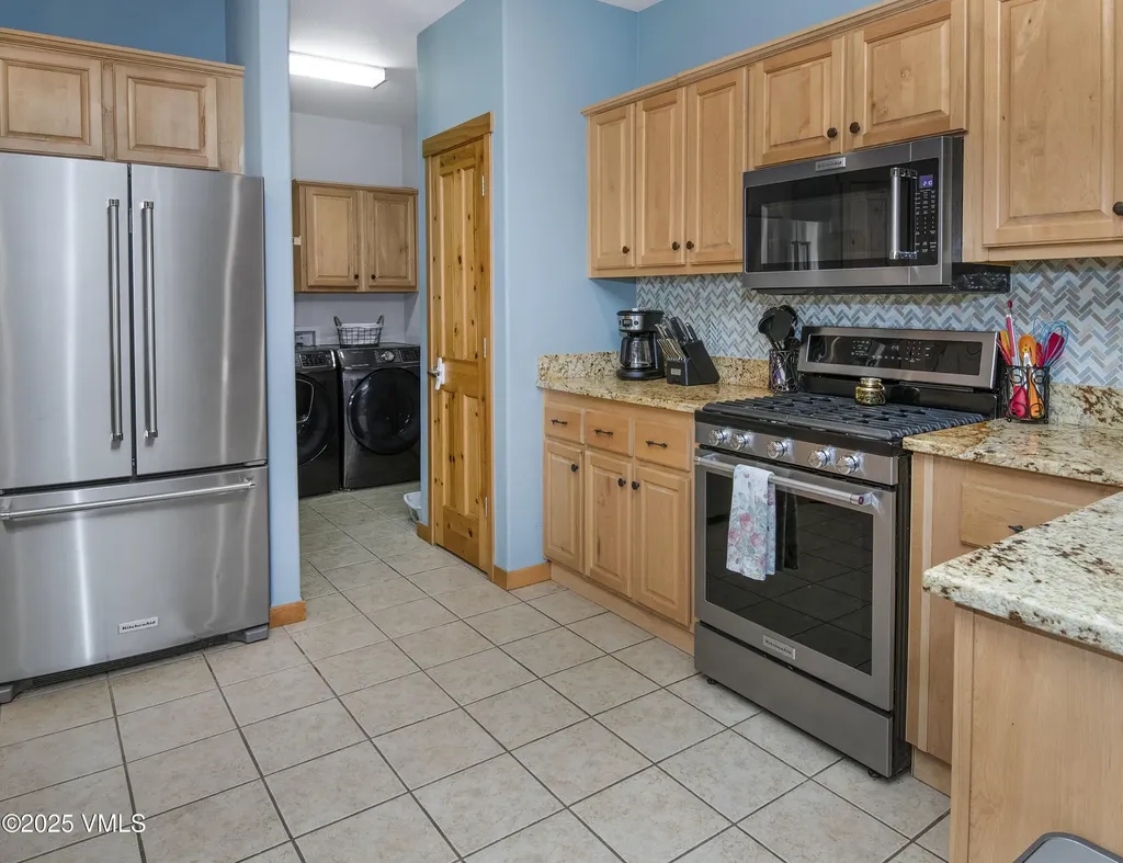 89 Blackhawk Road Gypsum CO 81637
