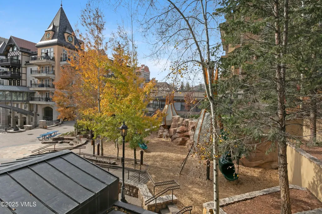 555 E Lionshead Circle Vail CO 81657