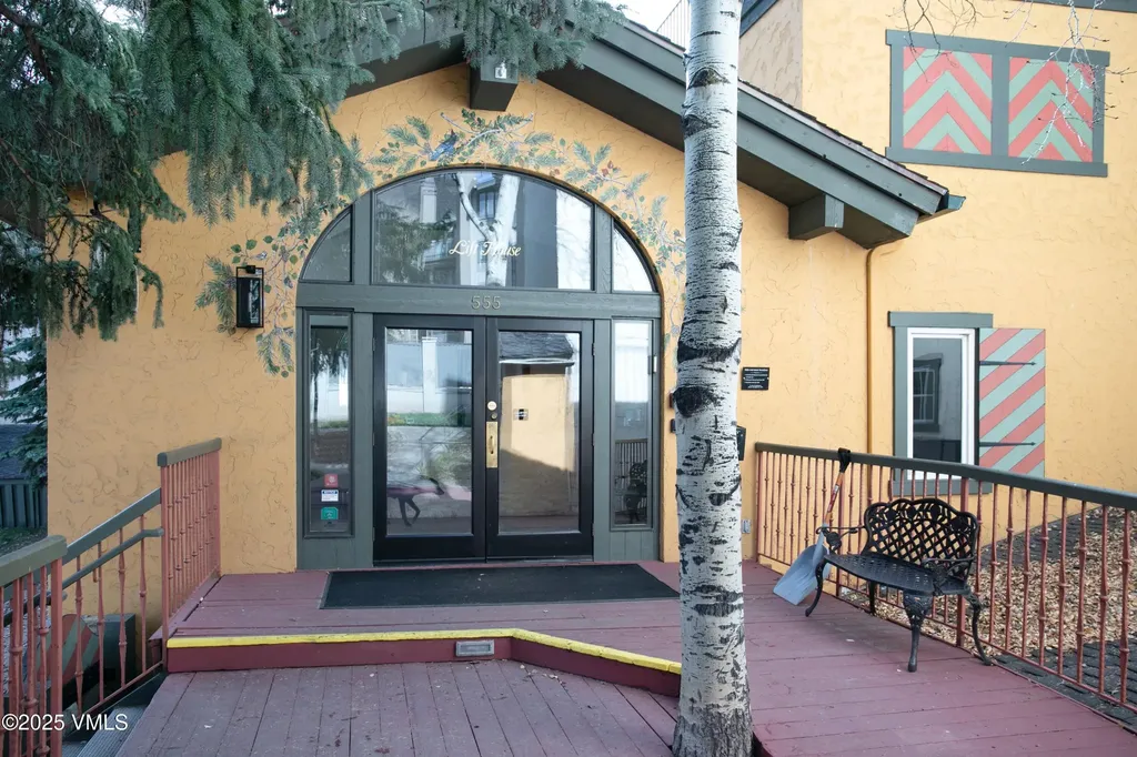 555 E Lionshead Circle Vail CO 81657
