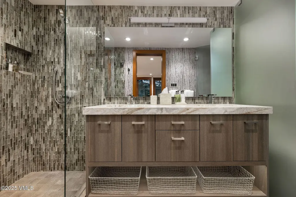 126 Forest Road Vail CO 81657