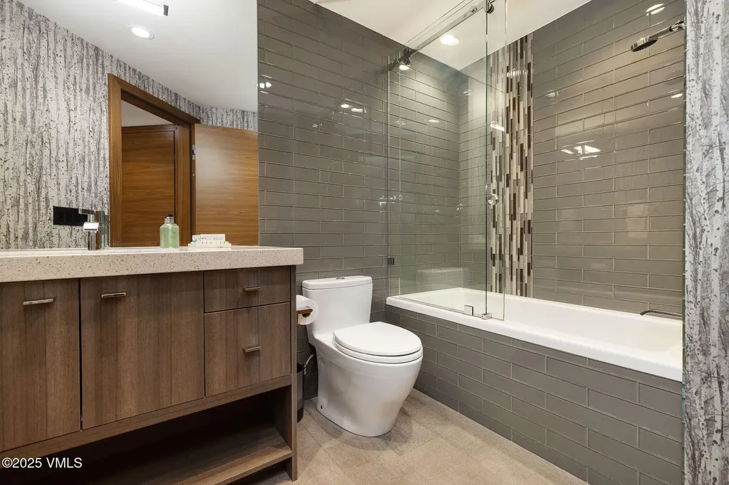126 Forest Road Vail CO 81657