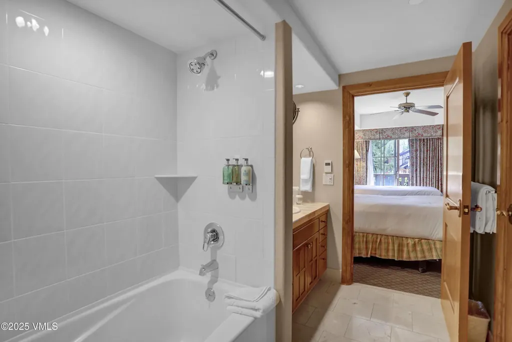 242 E Meadow Drive Vail CO 81657