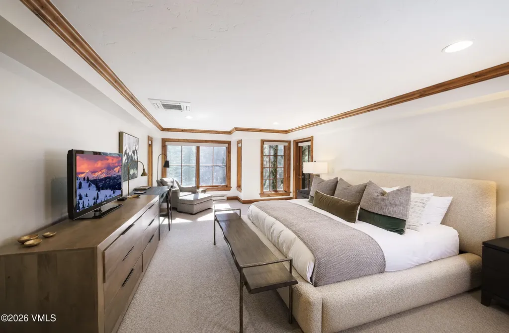 352 E Meadow Drive Vail CO 81657