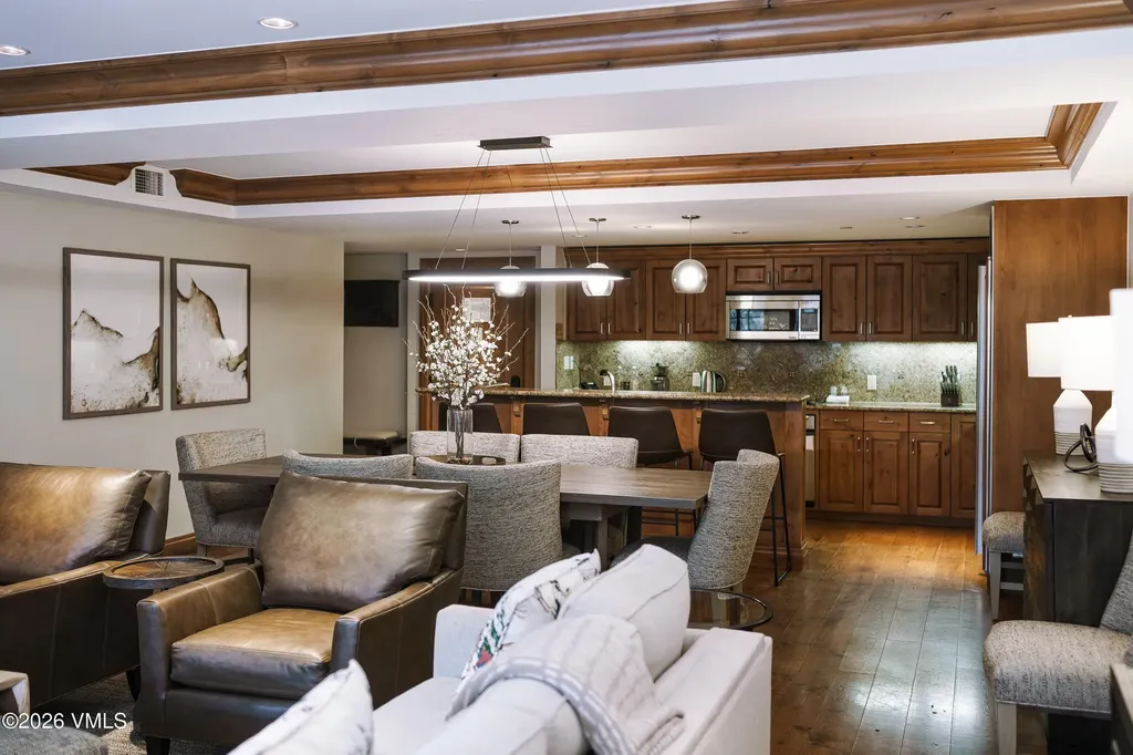 352 E Meadow Drive Vail CO 81657