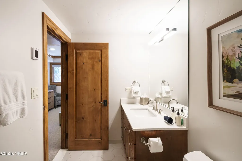 352 E Meadow Drive Vail CO 81657
