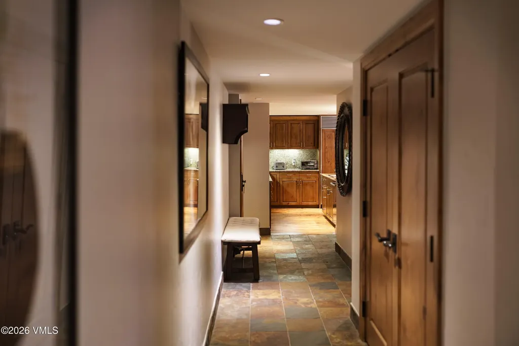 352 E Meadow Drive Vail CO 81657