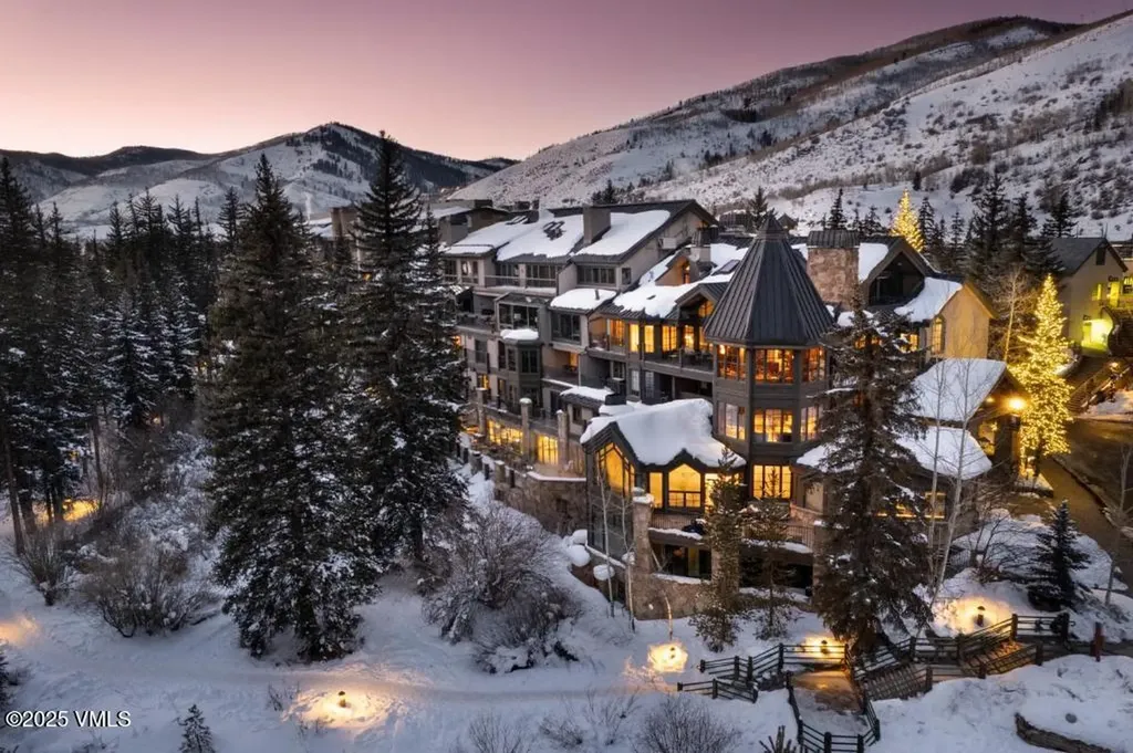 352 E Meadow Drive Vail CO 81657