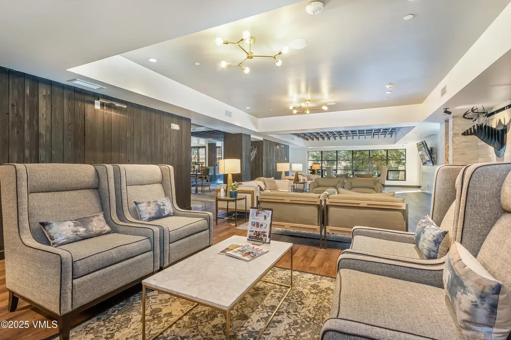 352 E Meadow Drive Vail CO 81657