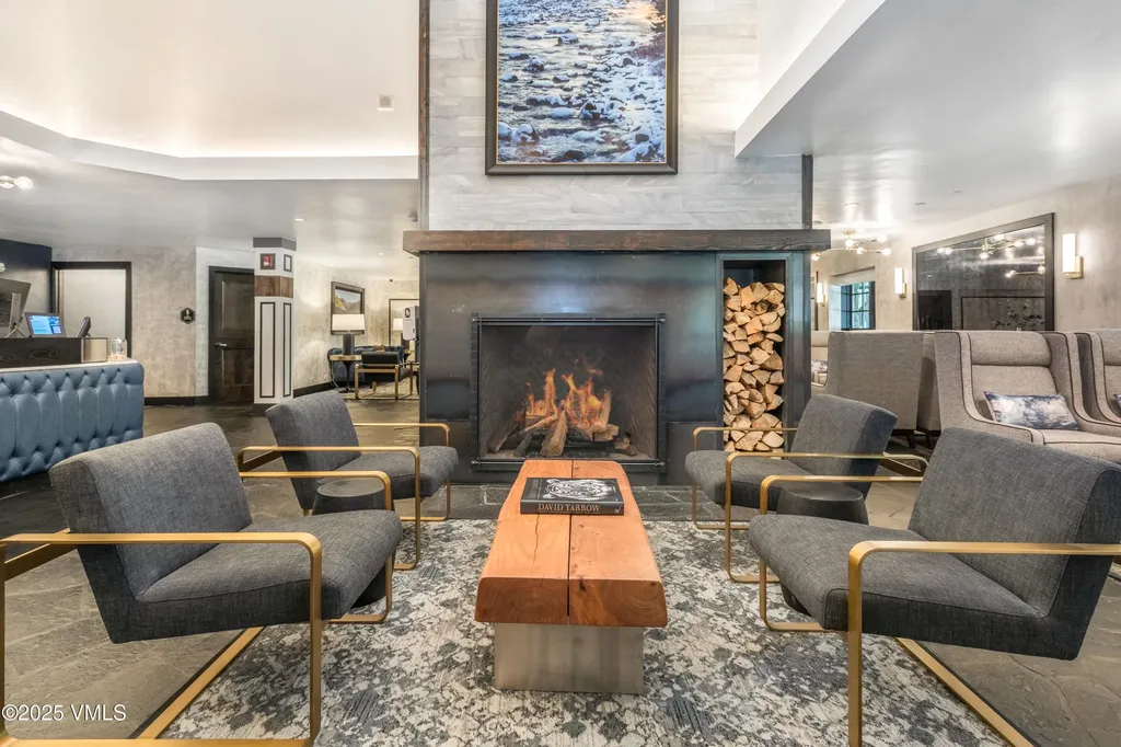 352 E Meadow Drive Vail CO 81657