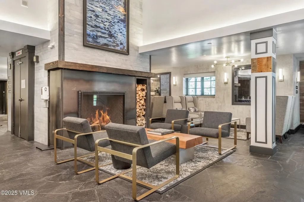352 E Meadow Drive Vail CO 81657