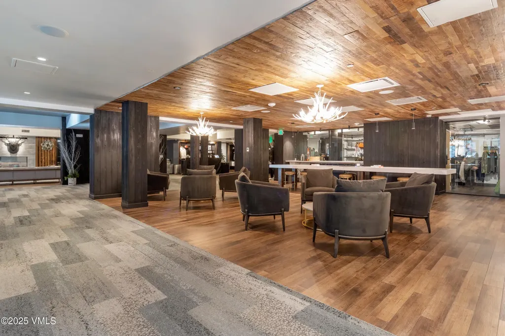 352 E Meadow Drive Vail CO 81657