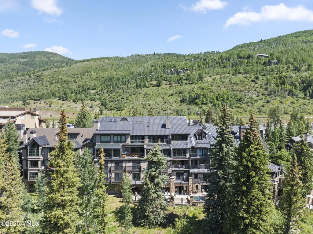 352 E Meadow Drive Vail CO 81657