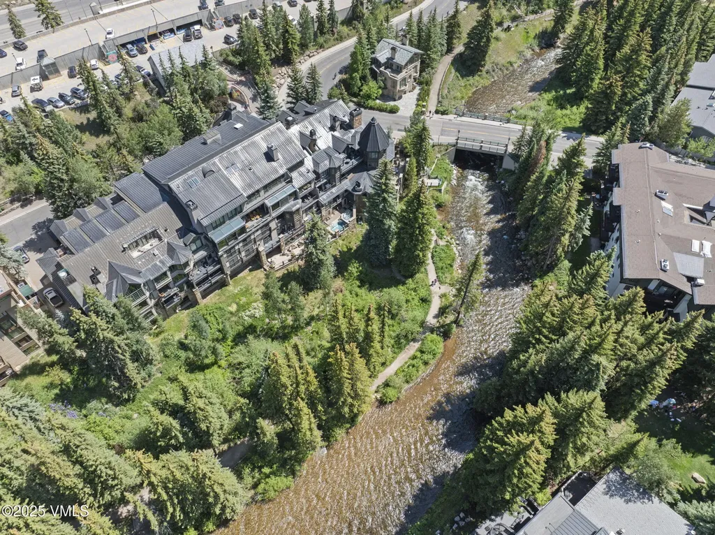 352 E Meadow Drive Vail CO 81657