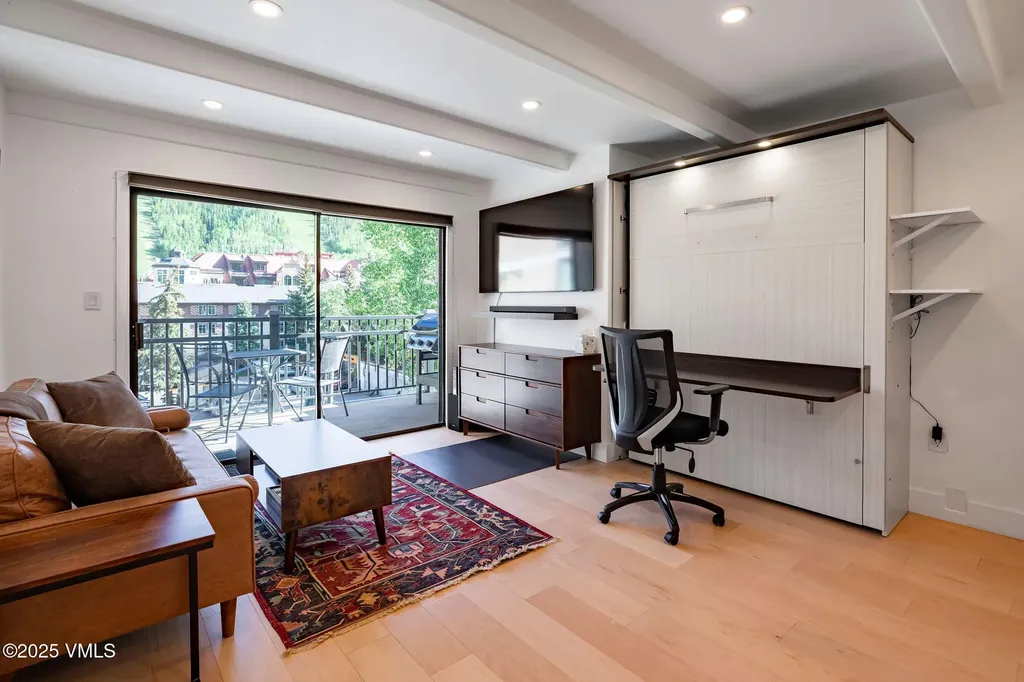 Vail CO, 508 E Lionshead Circle, Unit 214