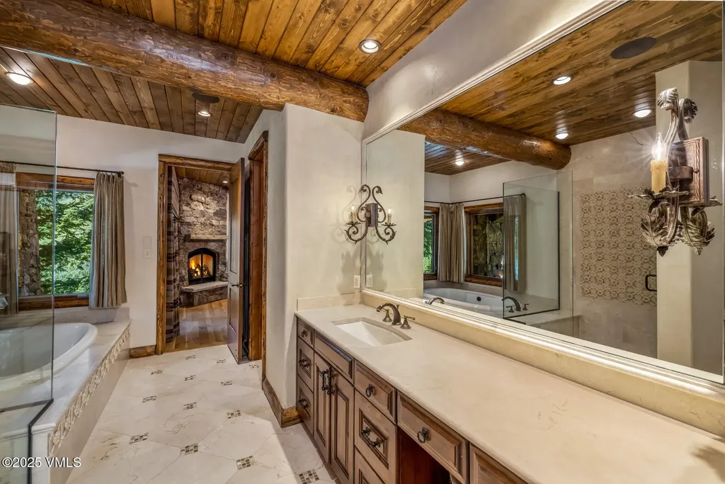 1452 Buffehr Creek Road Vail CO 81657