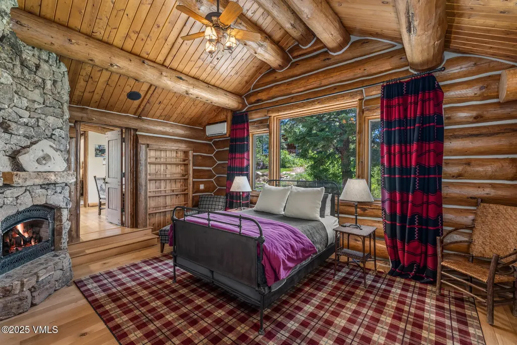 1452 Buffehr Creek Road Vail CO 81657