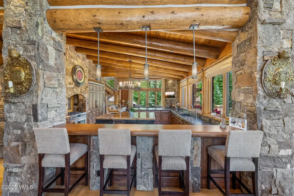 1452 Buffehr Creek Road Vail CO 81657