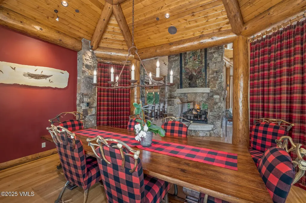 1452 Buffehr Creek Road Vail CO 81657