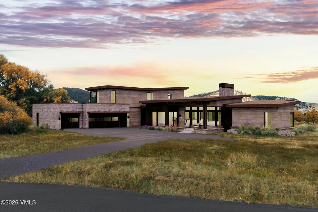 0377 Red Bluffs Way Eagle CO 81631