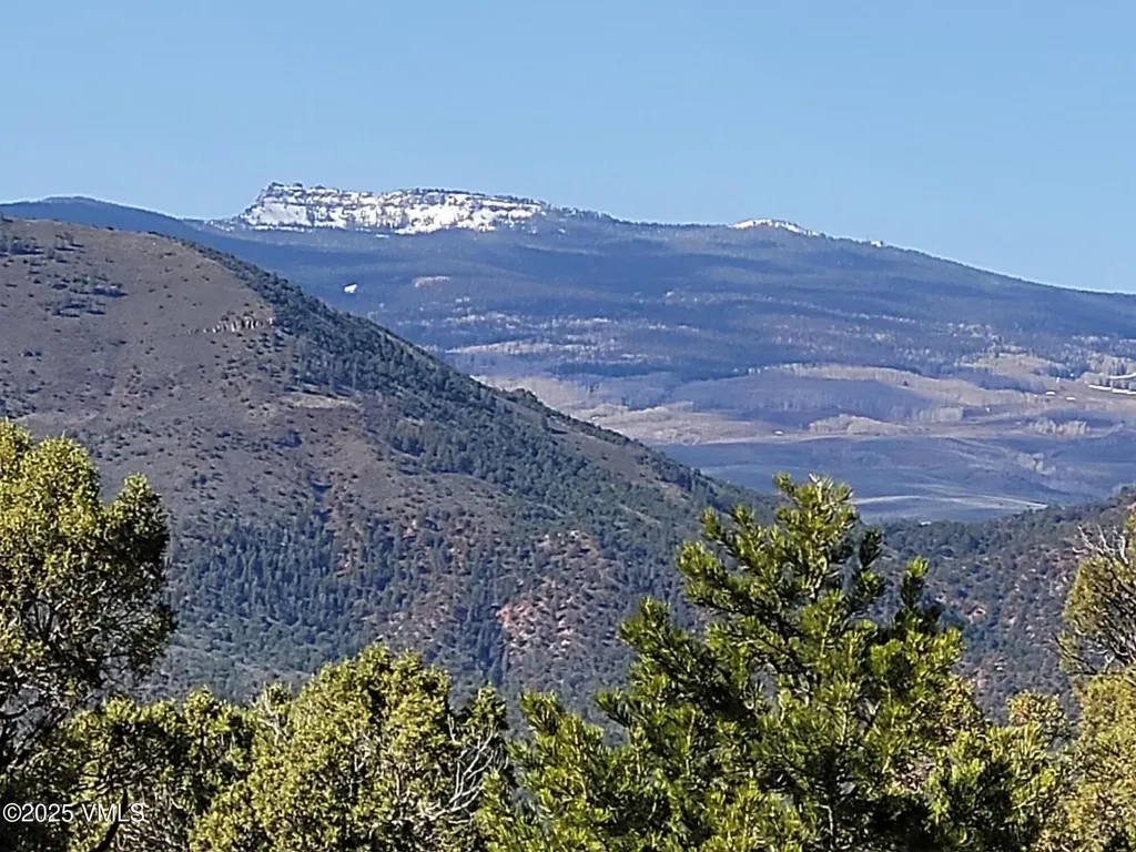 00755 Pinon Crest Way Mccoy CO 80463