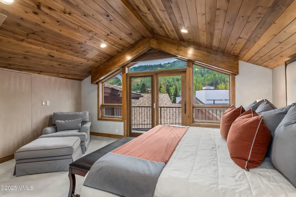 100 E Meadow Drive Vail CO 81657
