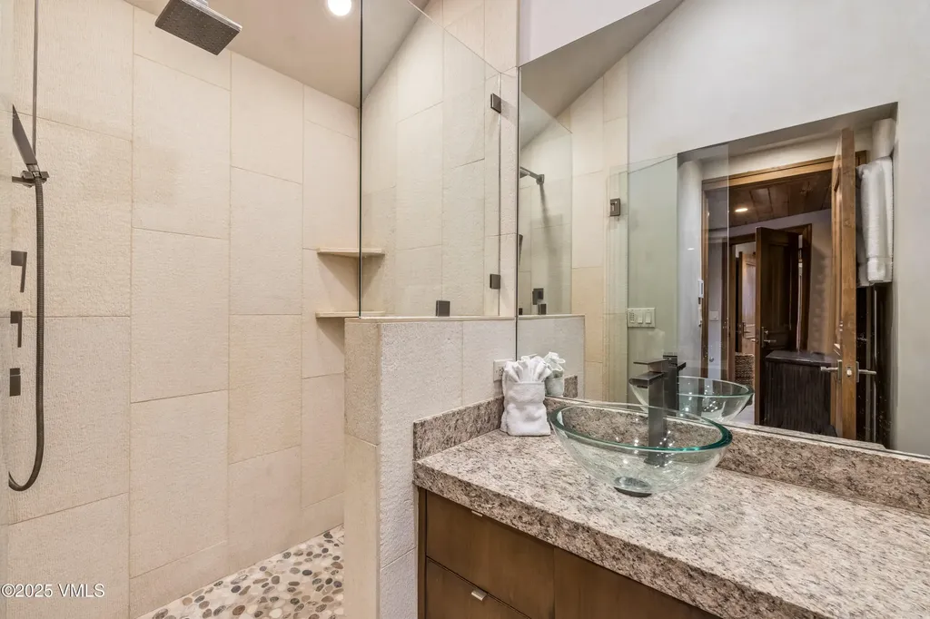 100 E Meadow Drive Vail CO 81657
