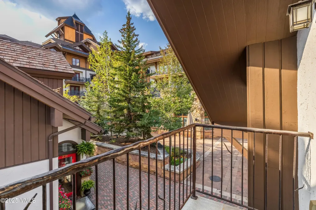 100 E Meadow Drive Vail CO 81657