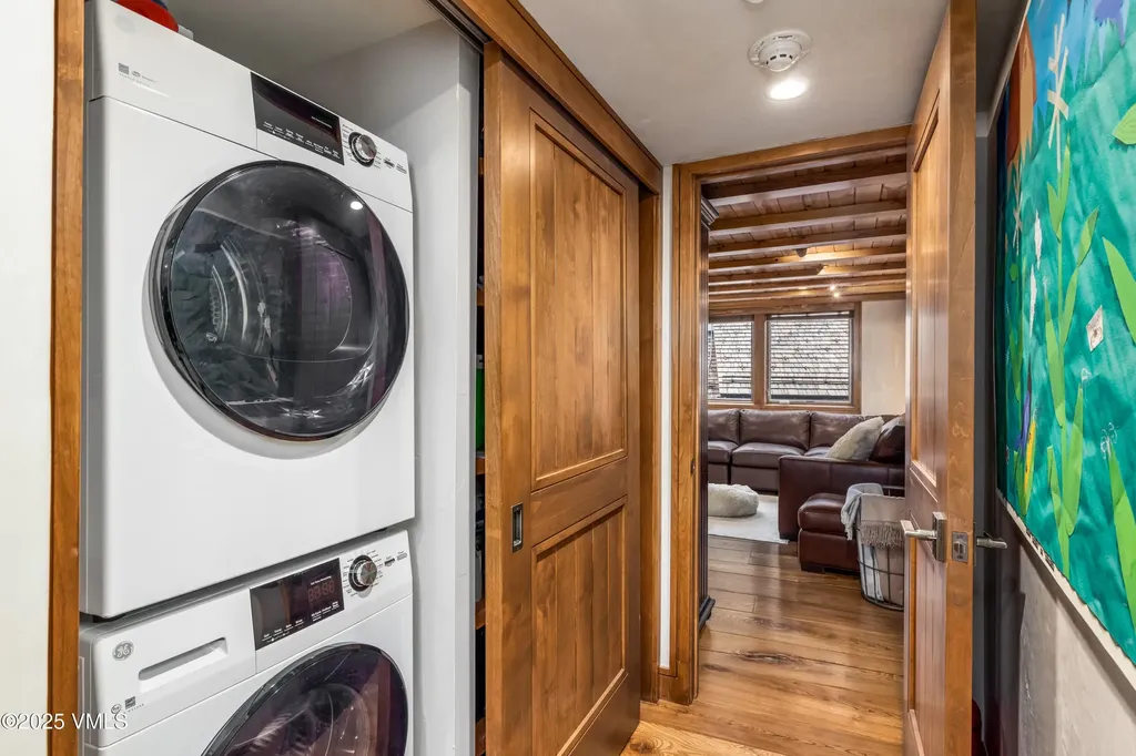 100 E Meadow Drive Vail CO 81657