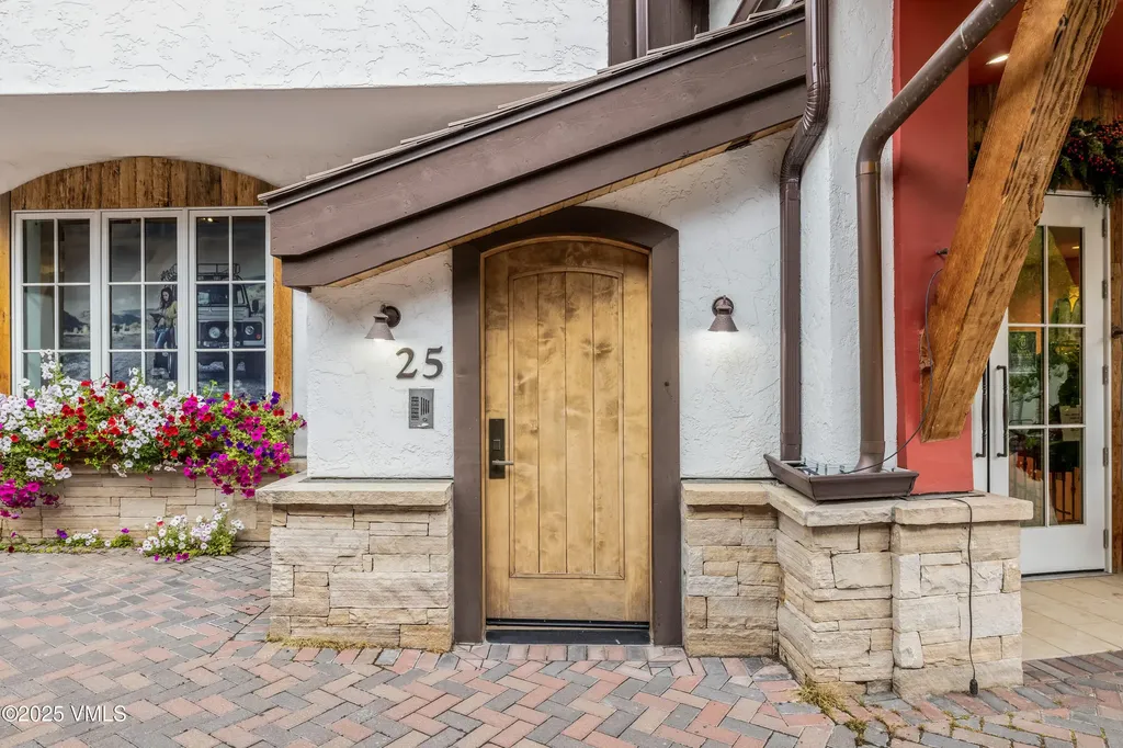 100 E Meadow Drive Vail CO 81657
