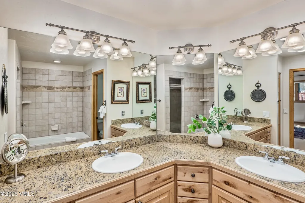 1890 Lions Ridge Loop Vail CO 81657