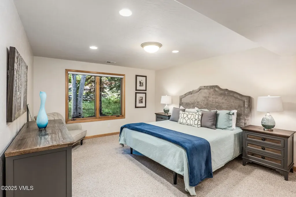 1890 Lions Ridge Loop Vail CO 81657