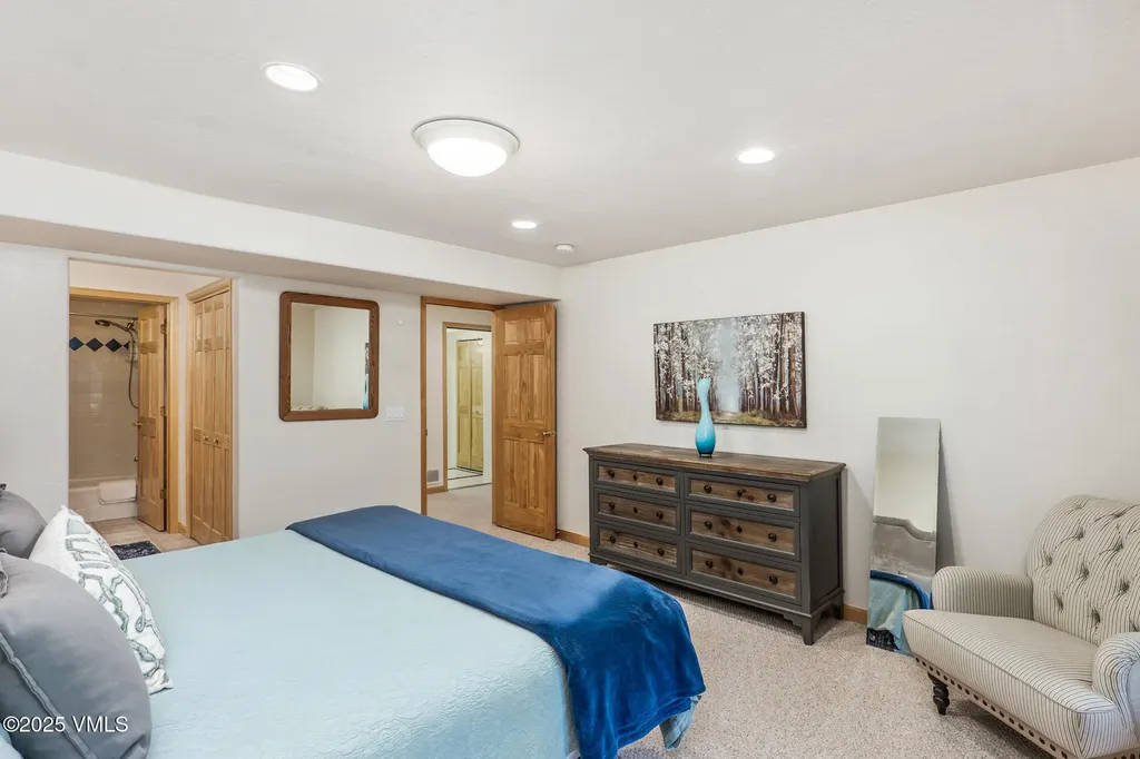 1890 Lions Ridge Loop Vail CO 81657