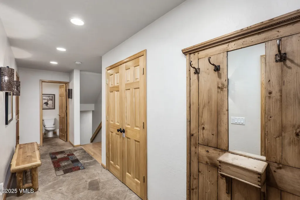 1890 Lions Ridge Loop Vail CO 81657