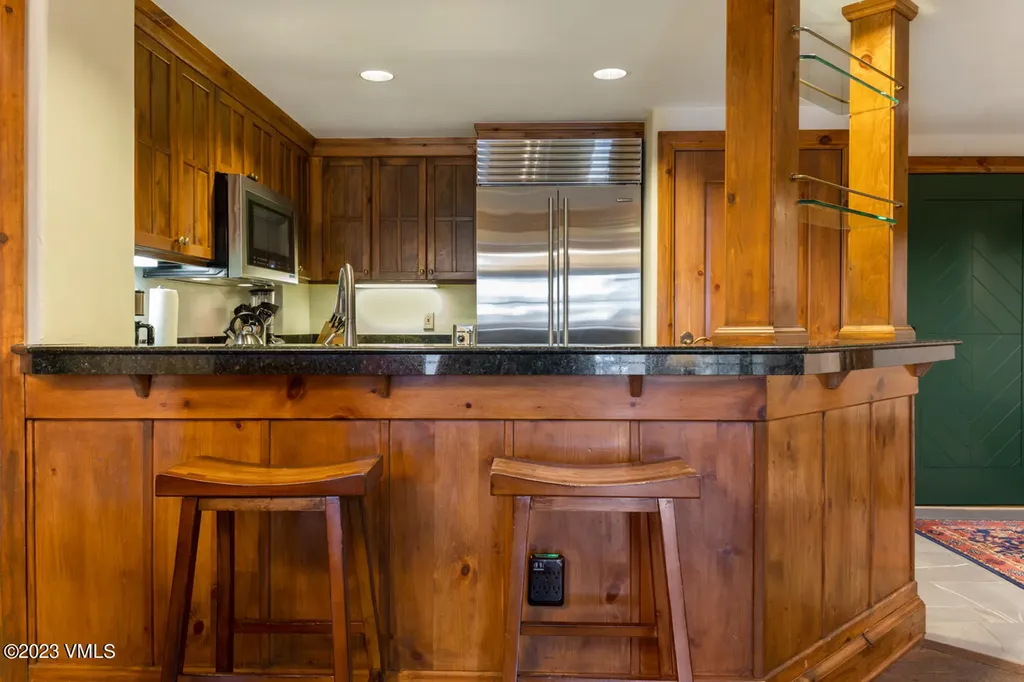 242 E Meadow Drive Vail CO 81657