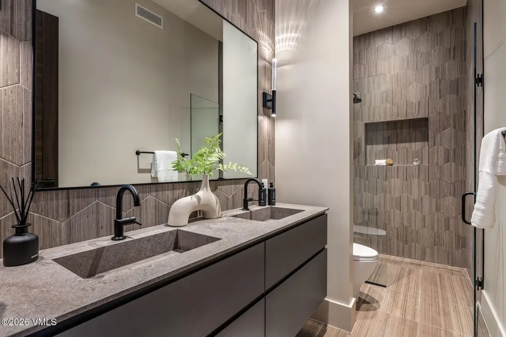 1150 Ptarmigan Road Vail CO 81657
