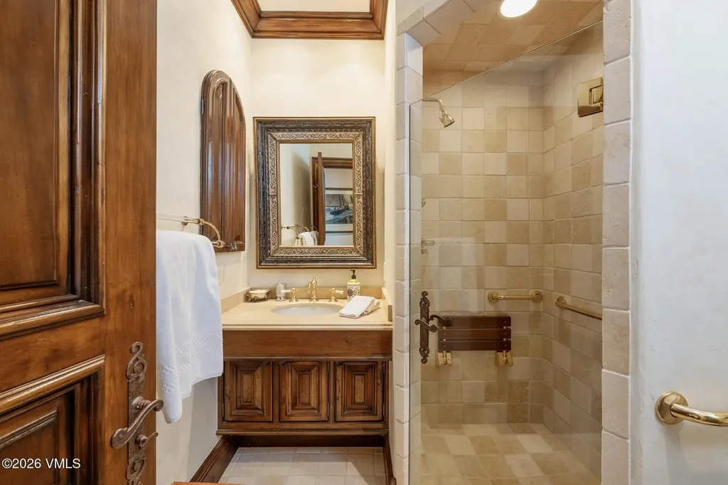 677 Pilgrim Drive Edwards CO 81632