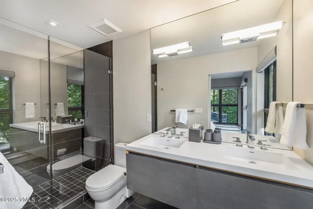 327 Rockledge Road Vail CO 81657